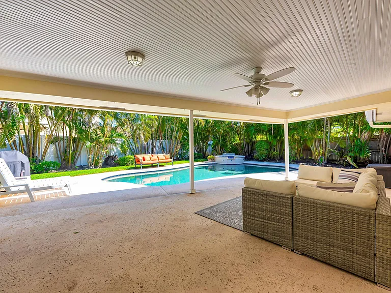 88 Pinehill Trl E — Photo 22