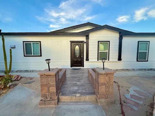 2928 Dione Dr, Thermal, CA 92274
