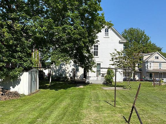 2nd image of 31 N Franklin St