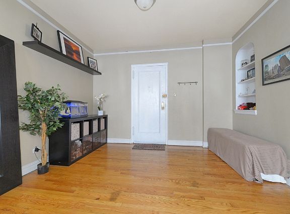 4th image of 84-49 168th St APT 4C