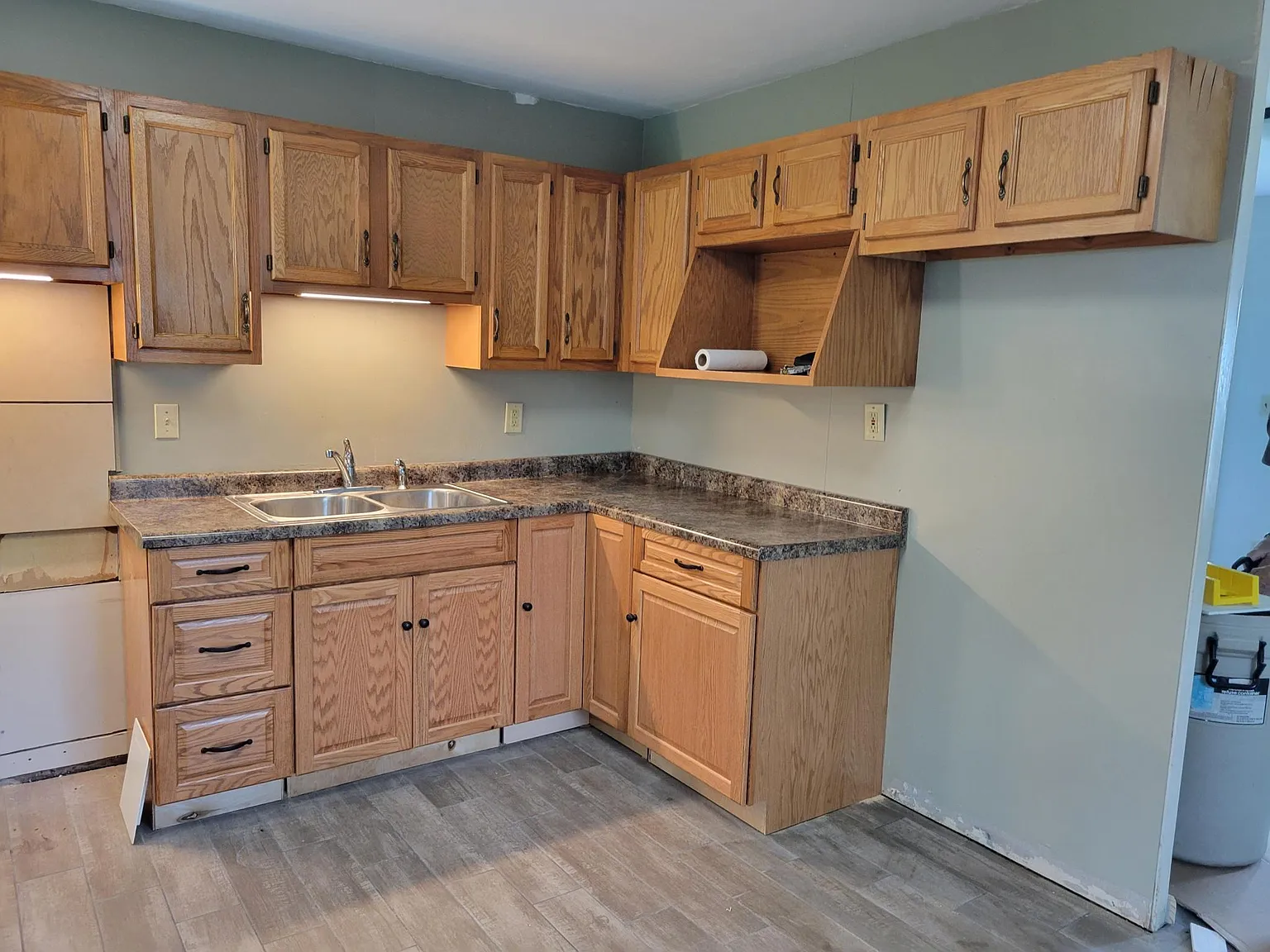 3 bed, 864 sqft, $1,200 — Photo 4