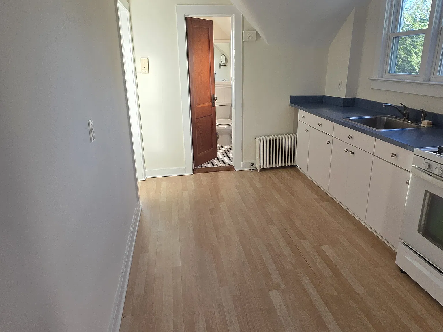 Hillside Pl, Tarrytown — Photo 4