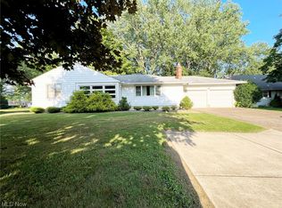 481 S Lake St, Amherst, OH 44001