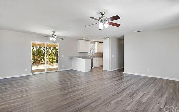 4th image of 10719 Peach Ave