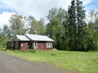 343 New Rd SW, New Sweden, ME 04762