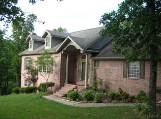 106 Country Bluff Ct, Branson, MO 65616