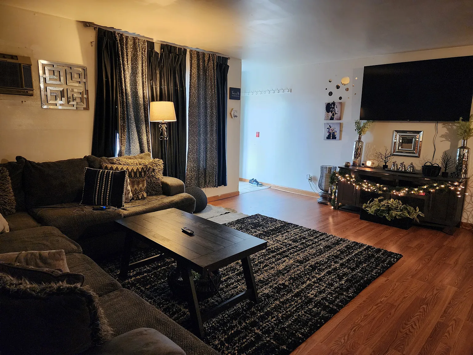 3603 28th Ave — Photo 2