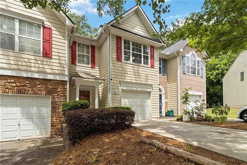 2 bed, 2.5 bath, 1561 sqft, $1,850 — Photo 3