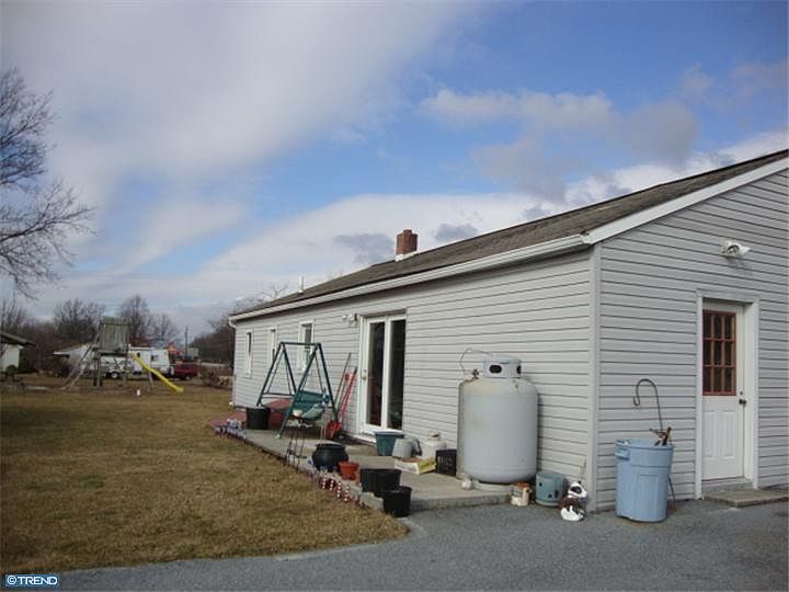 2nd image of 100 Merkey Dr