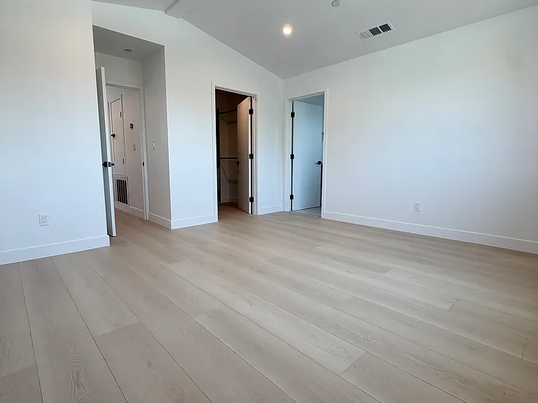 11479 W Erwin St — Photo 7