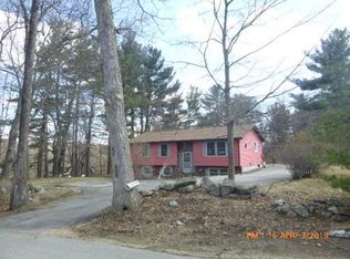 248 Torrey Rd, Southbridge, MA 01550