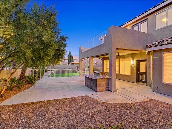 4th image of 2656 Sunday Grace Dr
