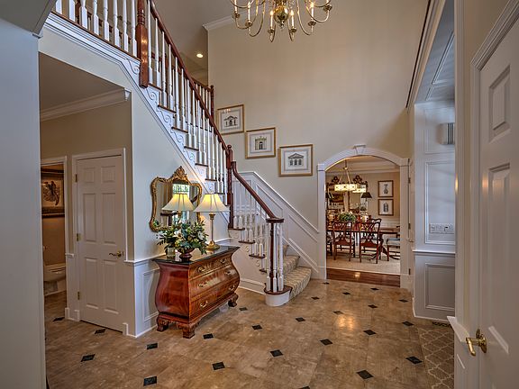 2nd image of 22 Charlotte Hill Dr