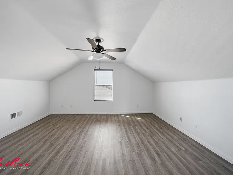 3304 W Palomar — Photo 25