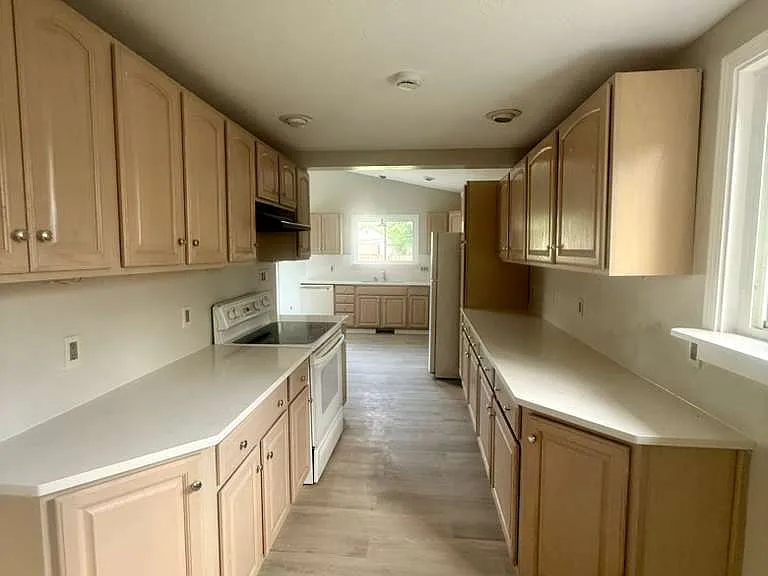 5081 Harmony Ln — Photo 9
