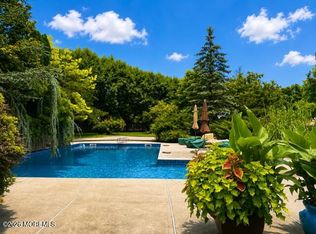 5 Lucas Ln, Millstone Township, NJ 08510