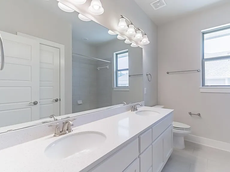 13800 Lyndhurst St #221 — Photo 30