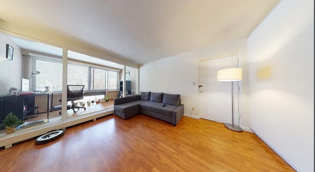 18 Juniper St — Photo 4