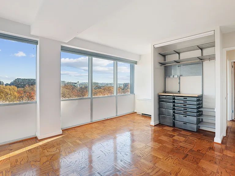 1301 Delaware Ave SW #N807 — Photo 33