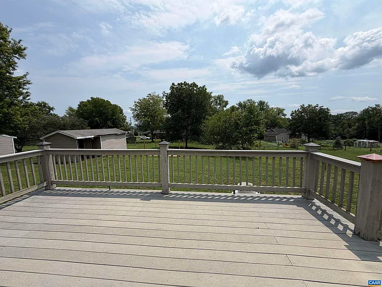 1720 Daybreak Ln — Photo 19