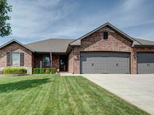 5739 S Cottonwood Drive, Battlefield, MO 65619
