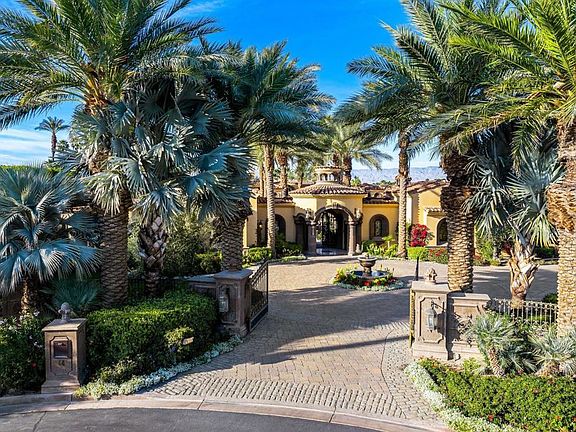 2nd image of 14 Strauss Ter