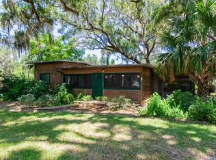 13122 E Highway 25 APT 14, Ocklawaha, FL 32179
