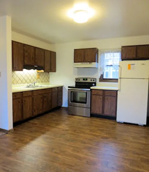 300 Ashland St #3 — Photo 3