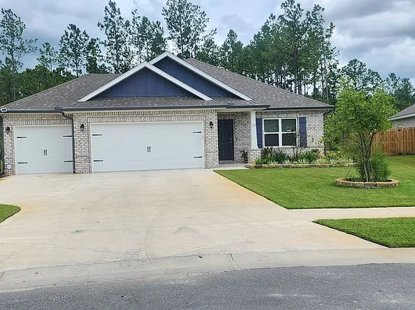 102 Polaris Pl, Freeport, FL 32439