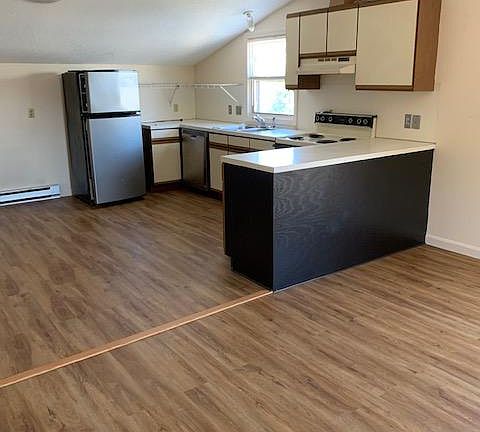 3rd image of 93 Beacon Ave #3A
