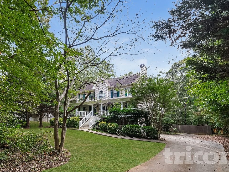 1st image of 249 Edgewood Dr