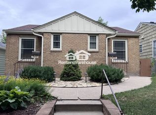 2110 Grand Ave S, Minneapolis, MN 55405
