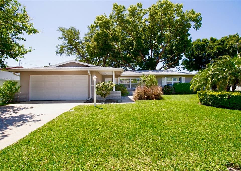 1st image of 13926 SUNSET DRIVE