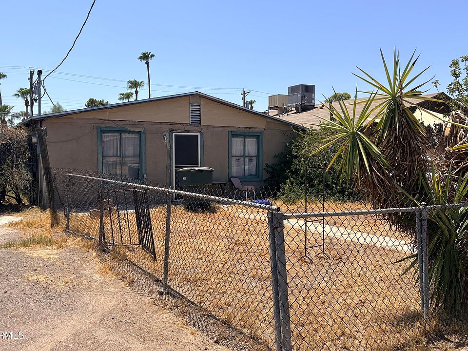 1st image of 2015 W OCOTILLO Road