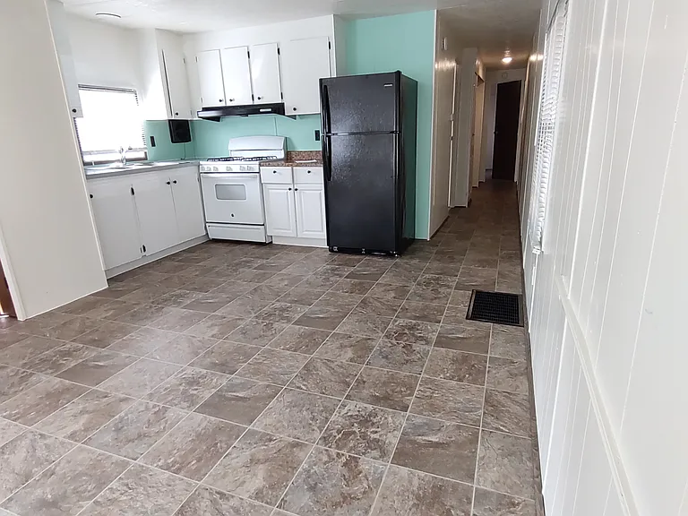 8674 Doris St — Photo 6