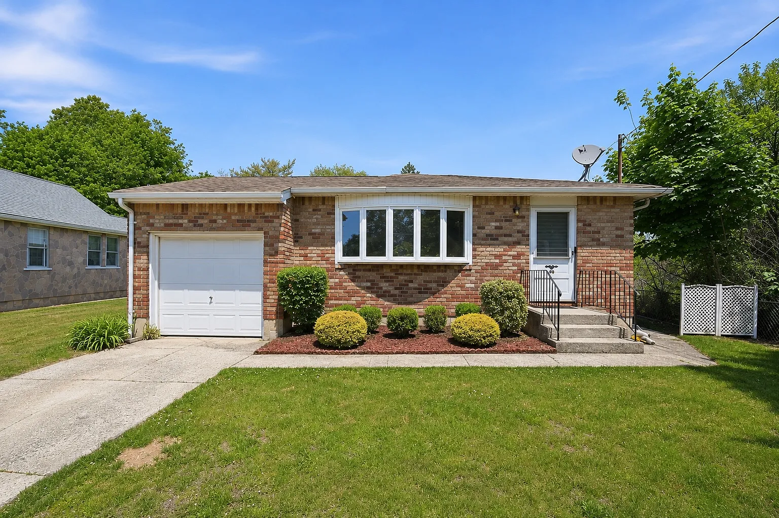 Evergreen Ave, Bethpage — Photo 1