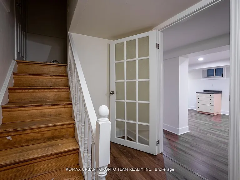 1277 Broadview Ave #LOWER — Photo 6