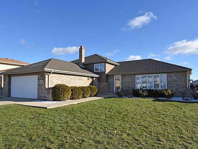 1st image of 16319 Hillcrest Dr