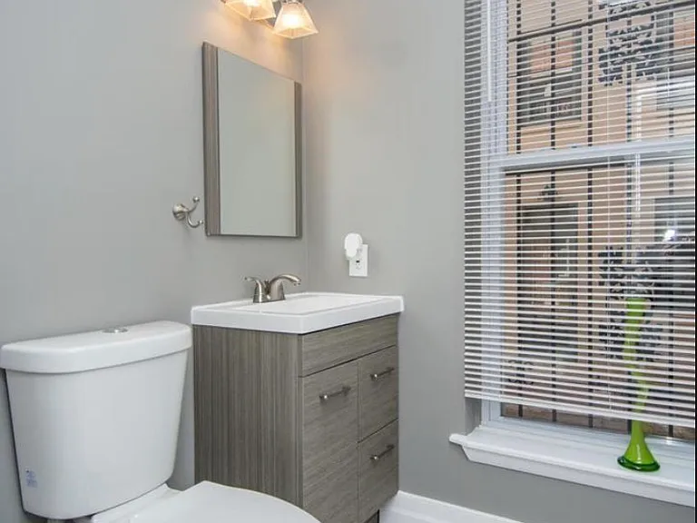 609 Jasper St — Photo 18