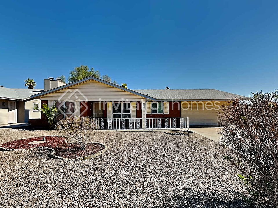 1st image of 8907 N 105th Ln