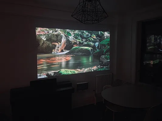 Sold by R New York | media 17