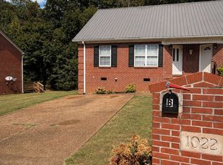 1022B Wesley Cv, Henderson, TN 38340
