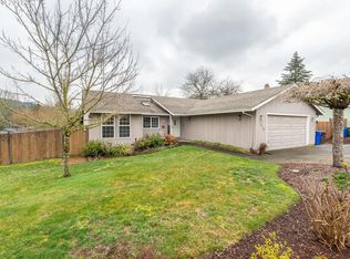 1610 SW 4th St, Gresham, OR 97080