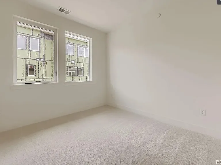 716 Belay St — Photo 10