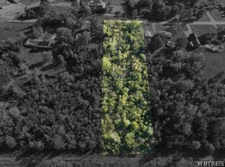 986 Sturgeon Point Rd #18, Derby, NY 14047