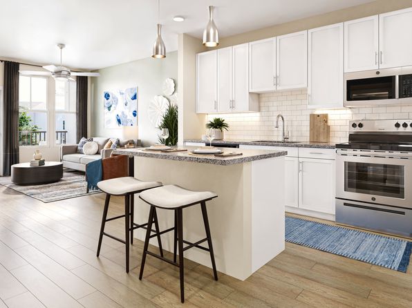 350 Laurel Dr #22021