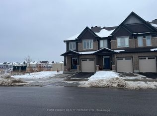 3961 Kelly Farm Dr, Ottawa, ON K1T 0R7