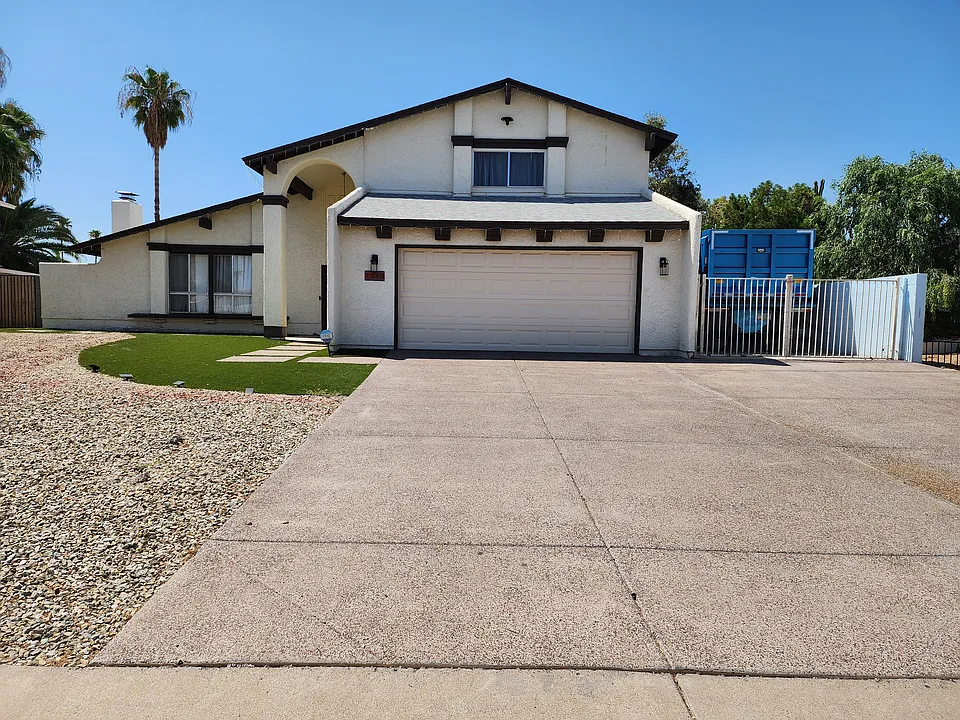 3367 W Grandview Rd