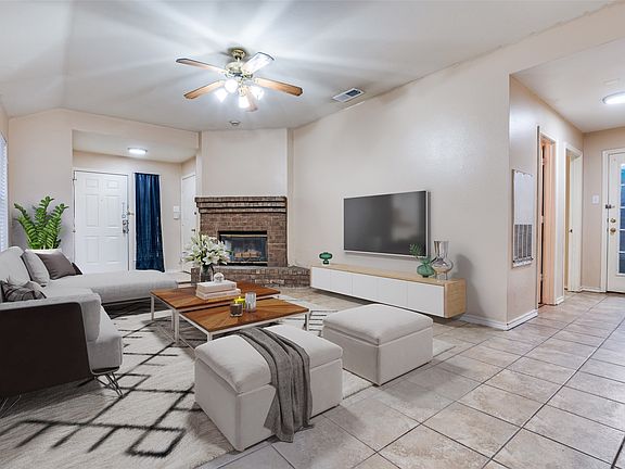 5th image of 604 Alabaster Pl