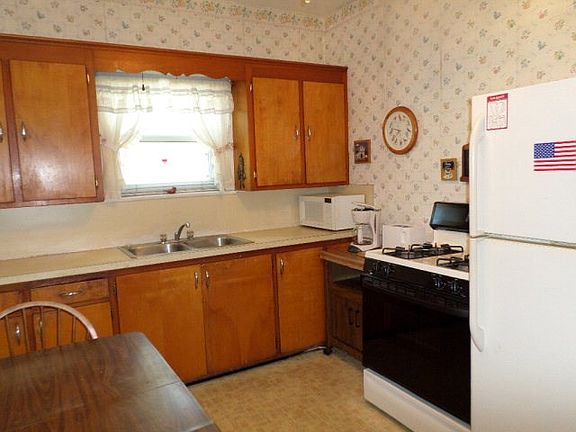 4th image of 419 N Bowman Ave